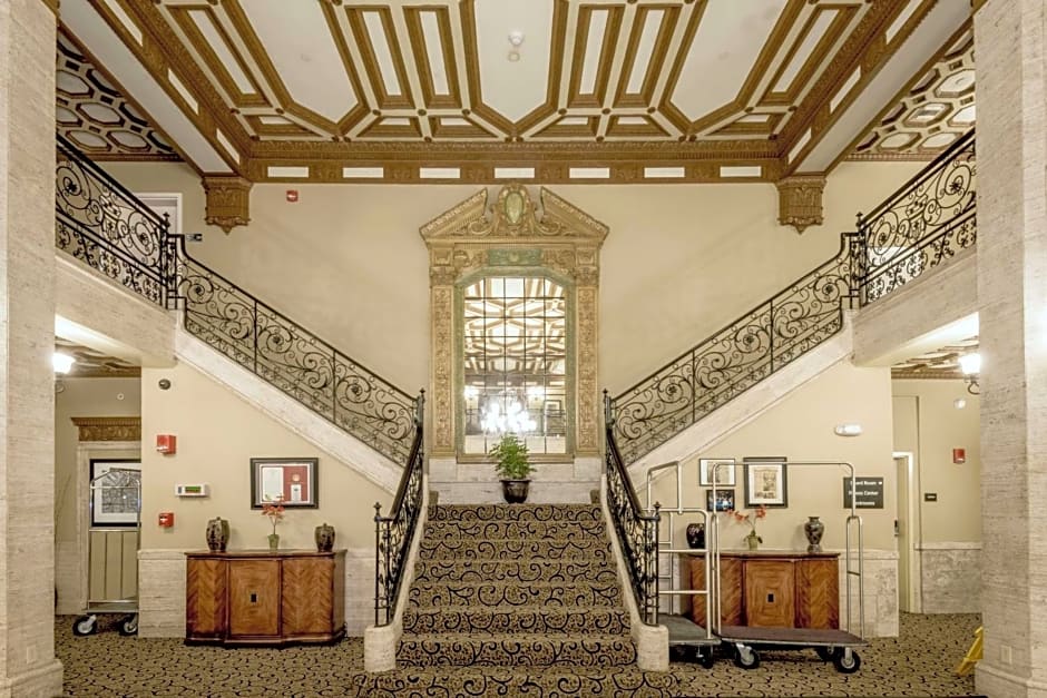 Hampton Inn & Suites Montgomery-Downtown