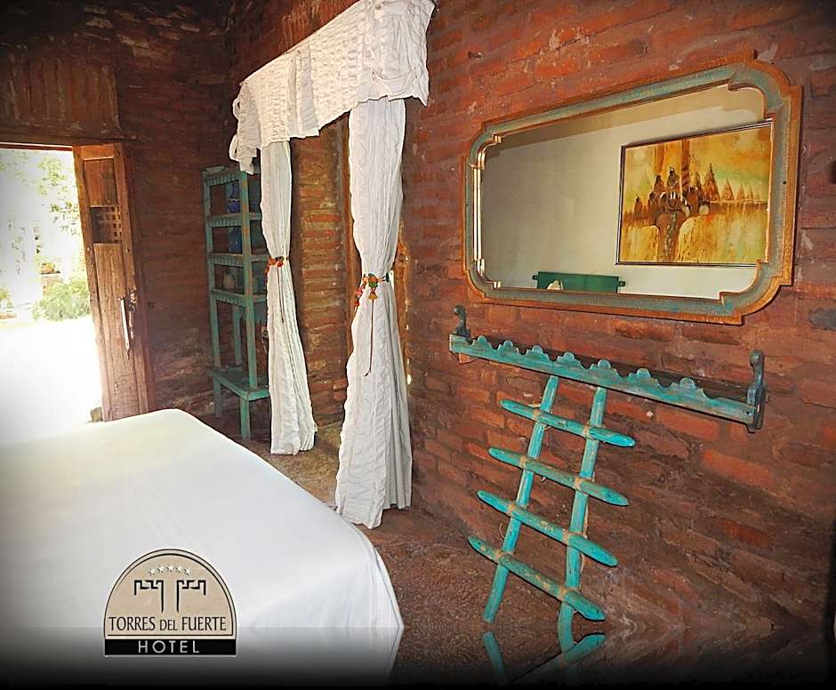 Hotel Torres Del Fuerte