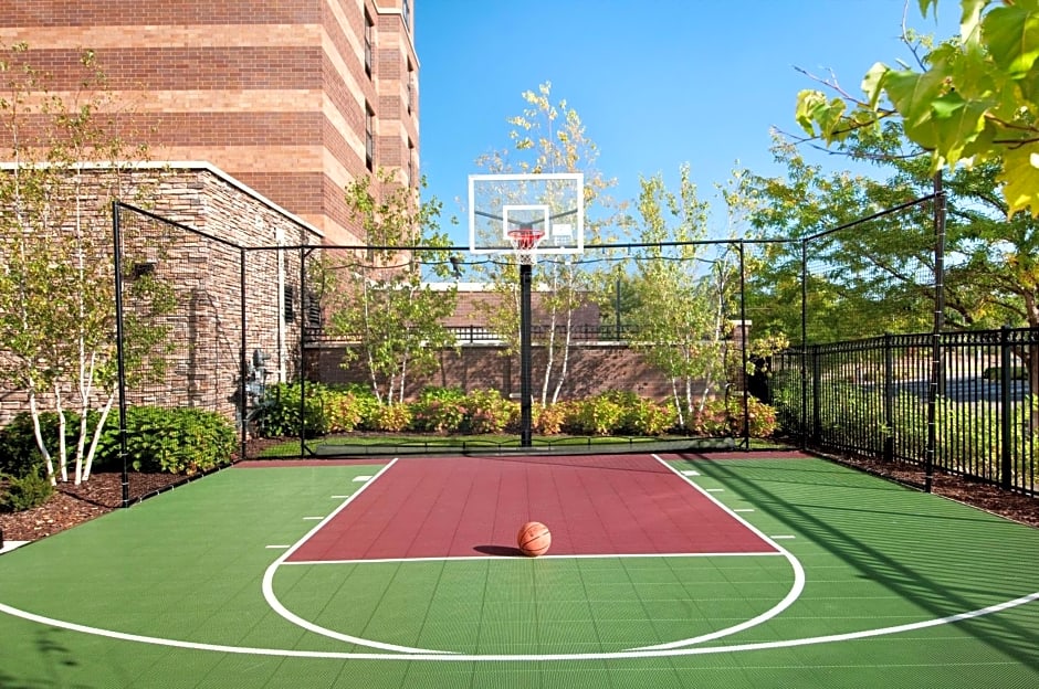 Homewood Suites by Hilton Minneapolis-StLouis Park at West
