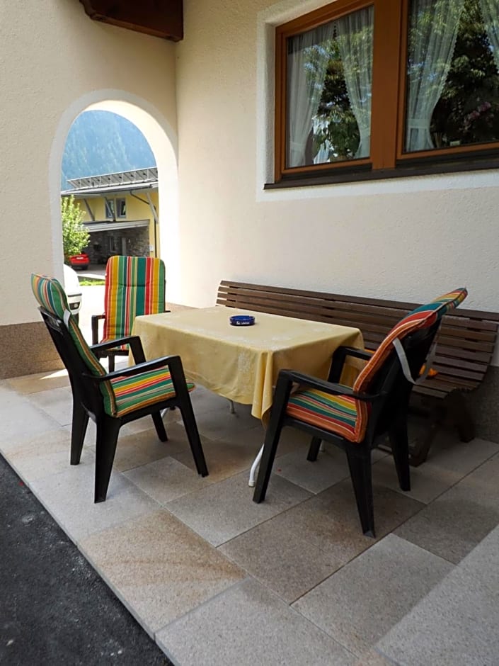 Landhaus Rauch – Schwendau, IL