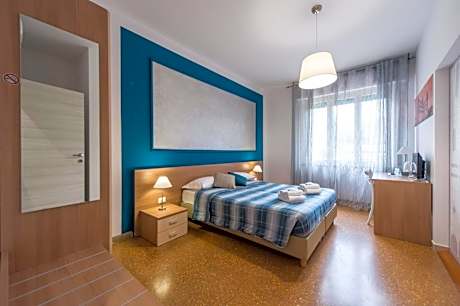 Double Room with Private External Bathroom