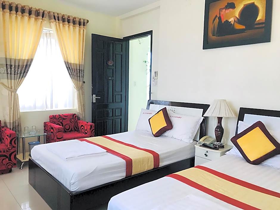 Canary Hue Hotel