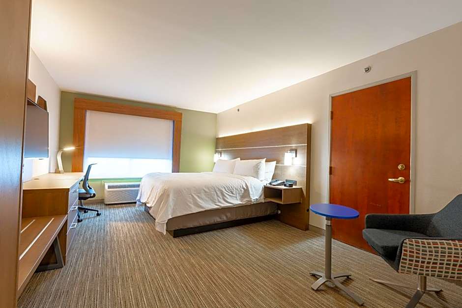 Holiday Inn Express & Suites Arlington North Stadium Area By IHG