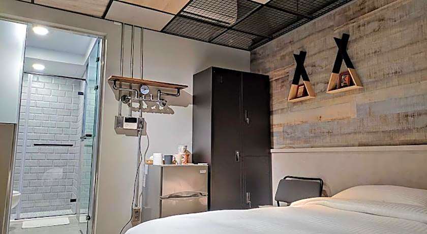 18th prussianblueinn