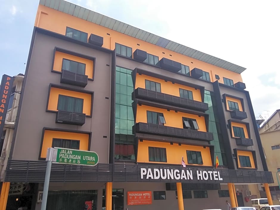 Padungan Hotel