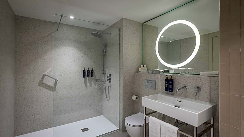 The Morrison Dublin, Curio Collection by Hilton