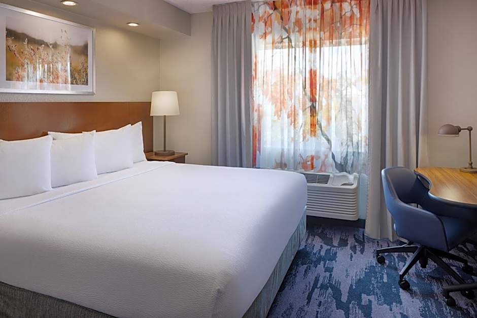 Fairfield Inn & Suites by Marriott Jacksonville Airport