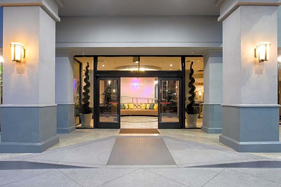 Crowne Plaza Costa Mesa Orange County By IHG