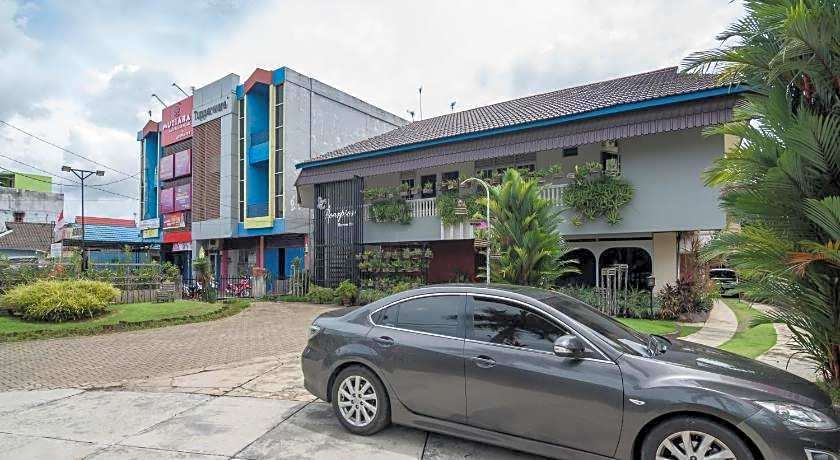 RedDoorz Syariah Plus @ Banjarbaru