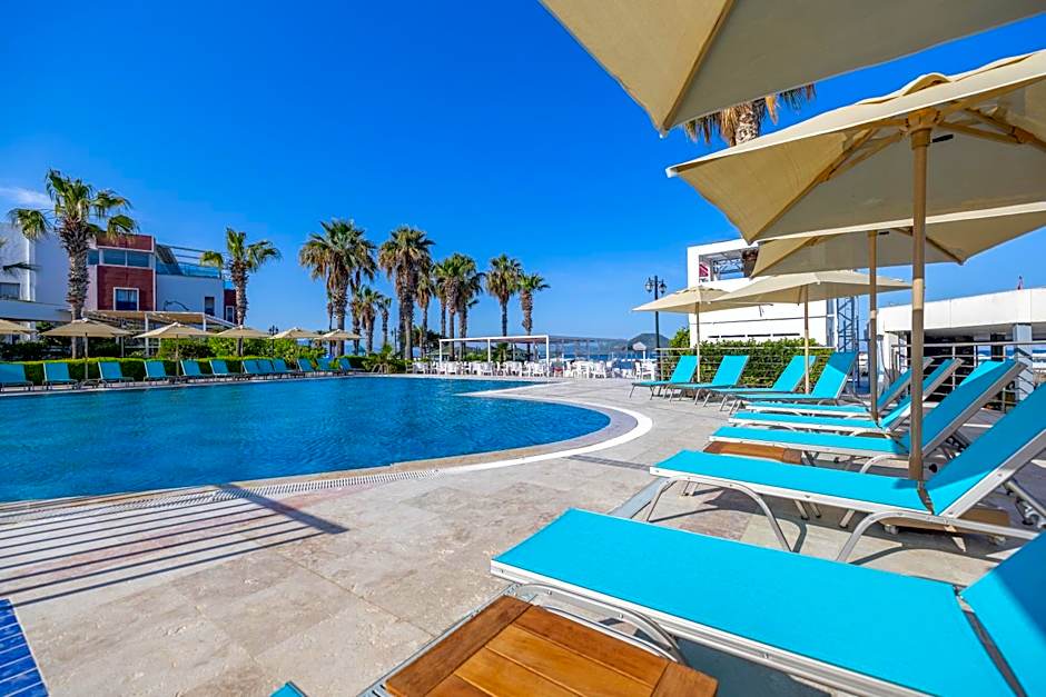 Azure By Yelken Hotel