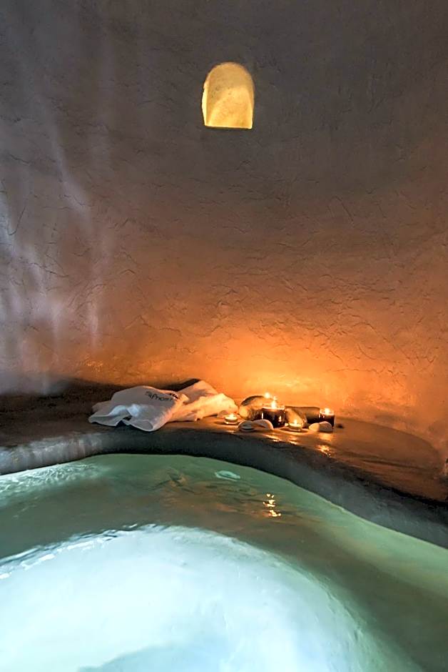 Sifnos House - Rooms and SPA