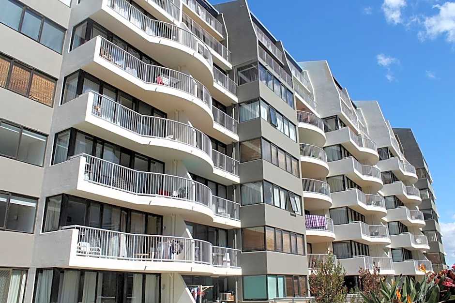 Broadbeach Travel Inn Apartments
