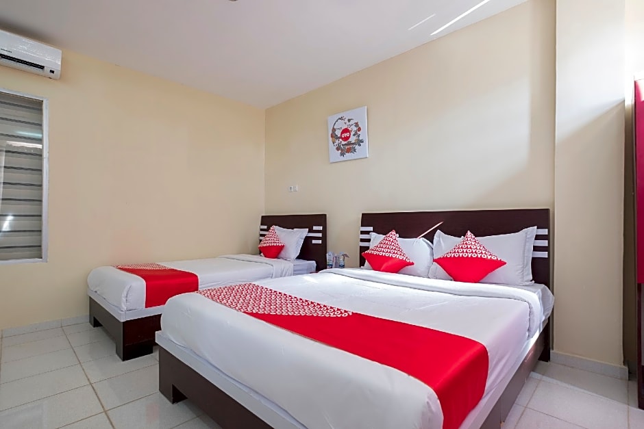OYO 1075 Rumah Indah Losari Inn