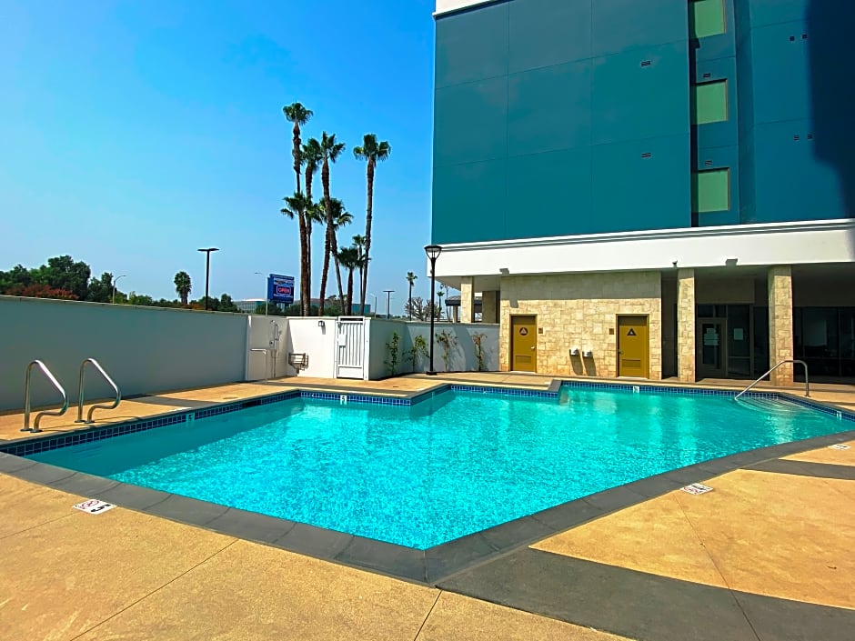 Staybridge Suites Long Beach (DO NOT USE)