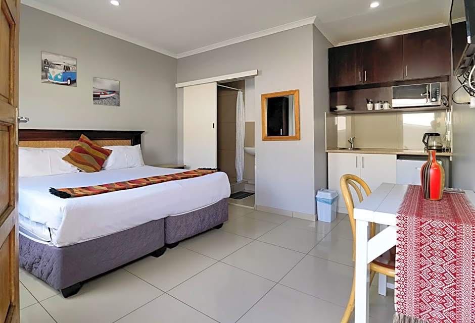 Suite — 14 fotoğraftan 1. fotoğraf