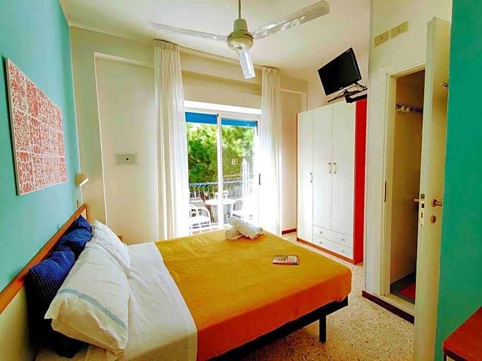 Hotel Adria B&B - Colazione fino alle 12