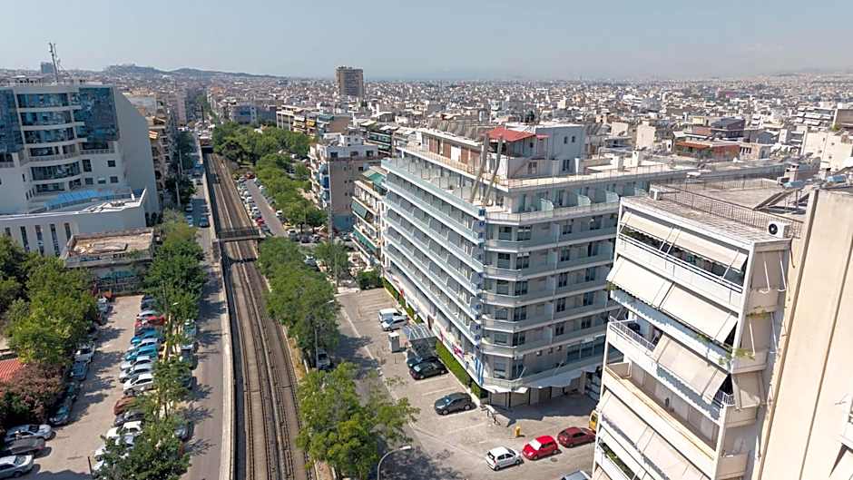 Xenophon Hotel