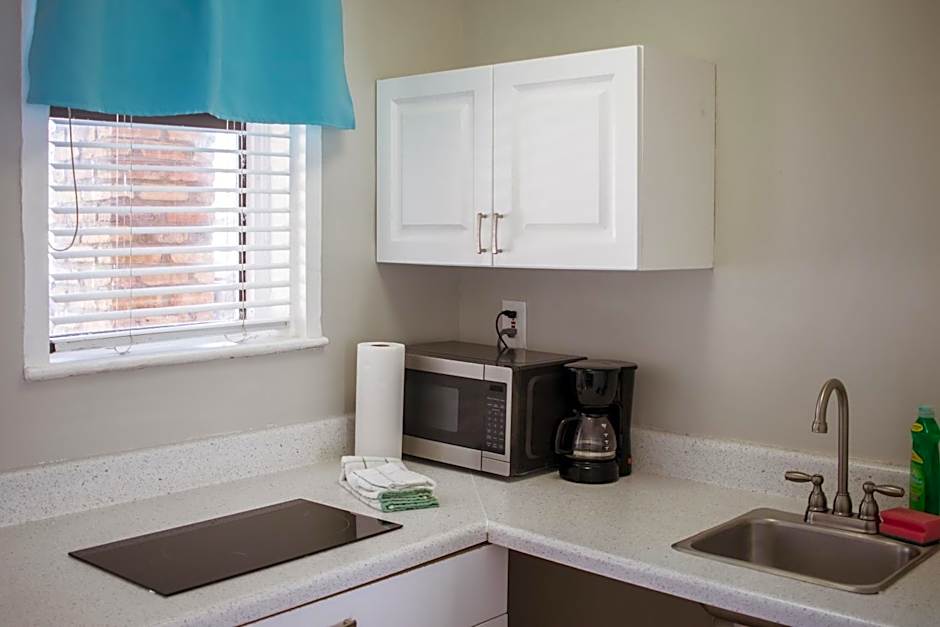 Riptide Oceanfront Hotel