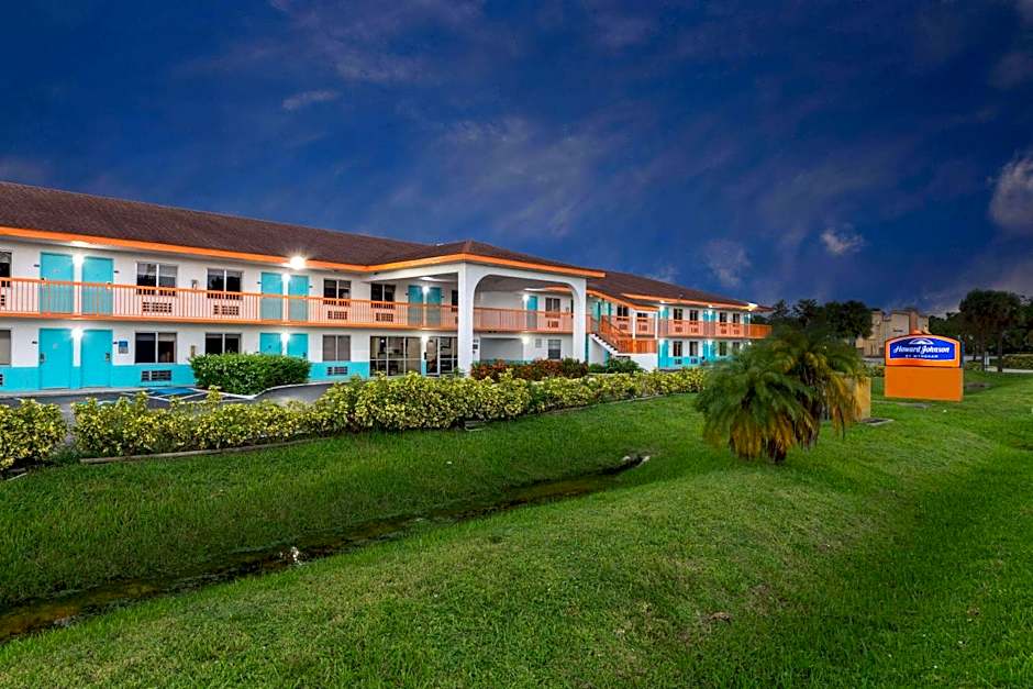 Howard Johnson by Wyndham Vero Beach/I-95