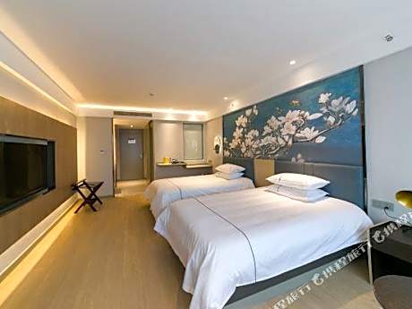 Magnotel (Lishui International Auto City)