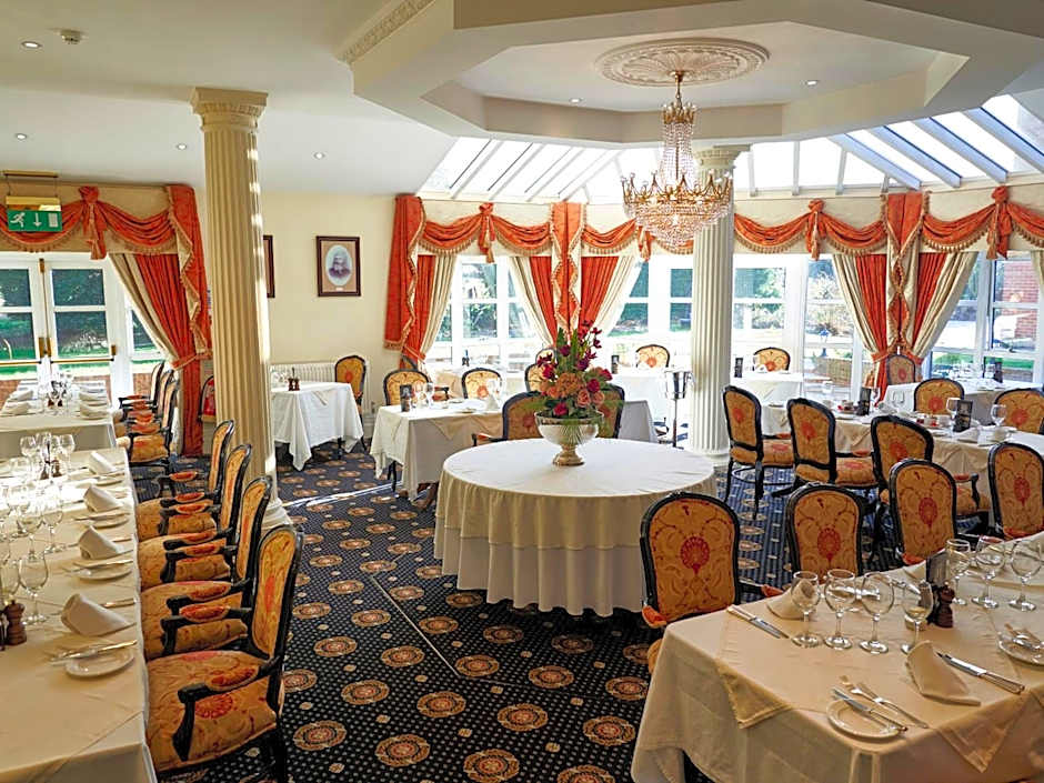 Hempstead House Hotel & Restaurant