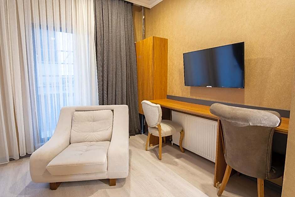 Orange Hotel & Spa