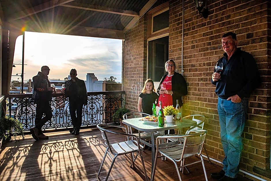 Commercial Travellers House