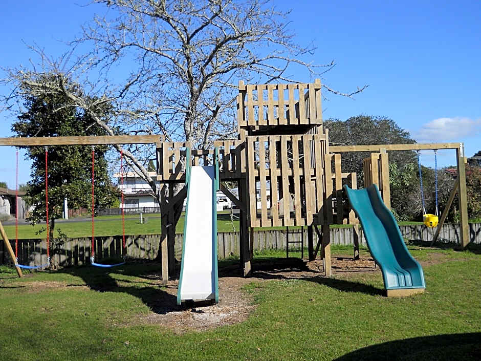 Harbourside Holiday Park