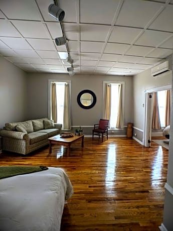 Hotel Crittenden
