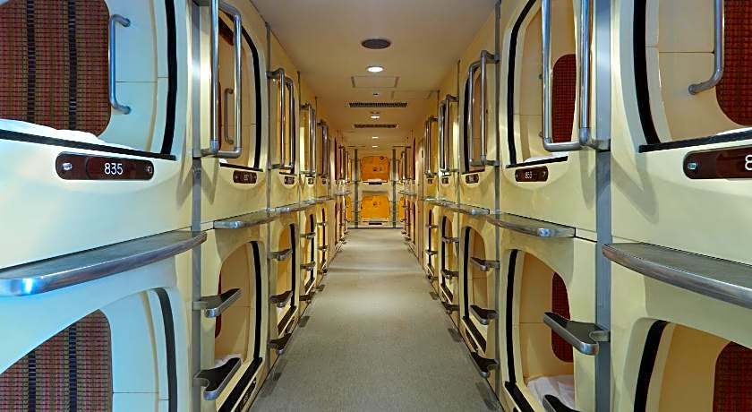 Kawaramachi Gion Onsen Golden Time Takamatsu (Male Only)