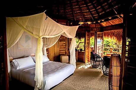 Bungalow with Jacuzzi
