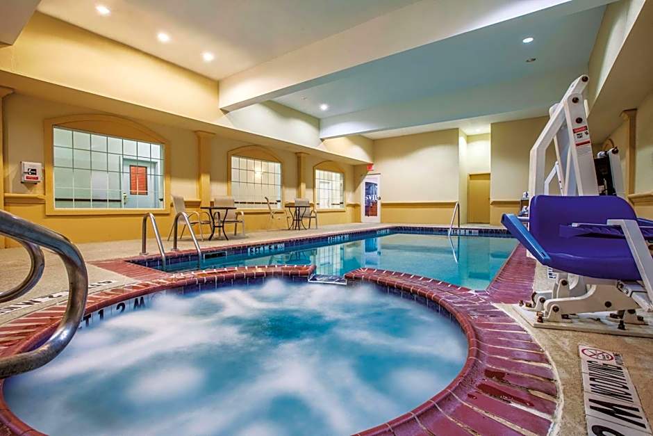 La Quinta Inn & Suites by Wyndham Gainesville