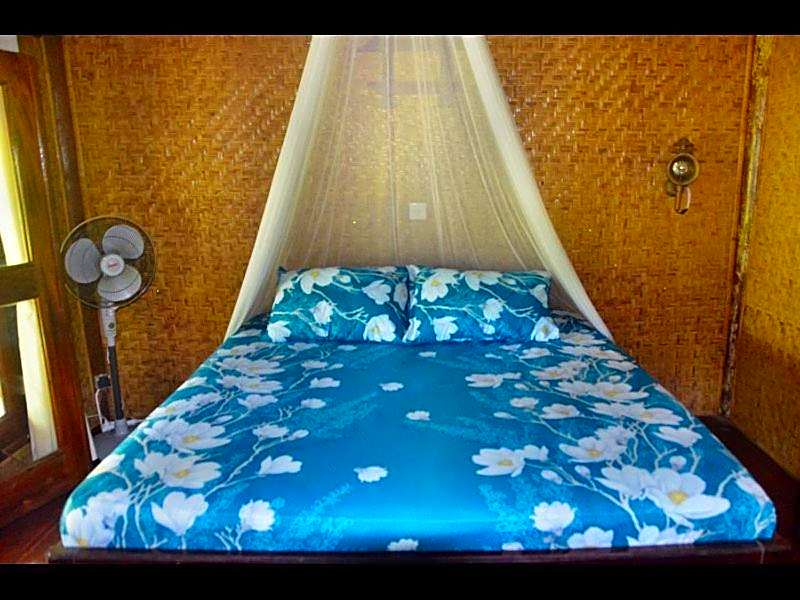 AMIGOS BUNGALOWS GILI MENO