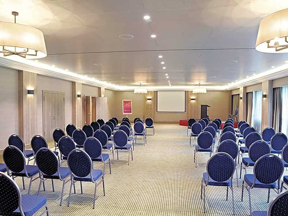 Mercure Luxembourg Kikuoka Golf and Spa