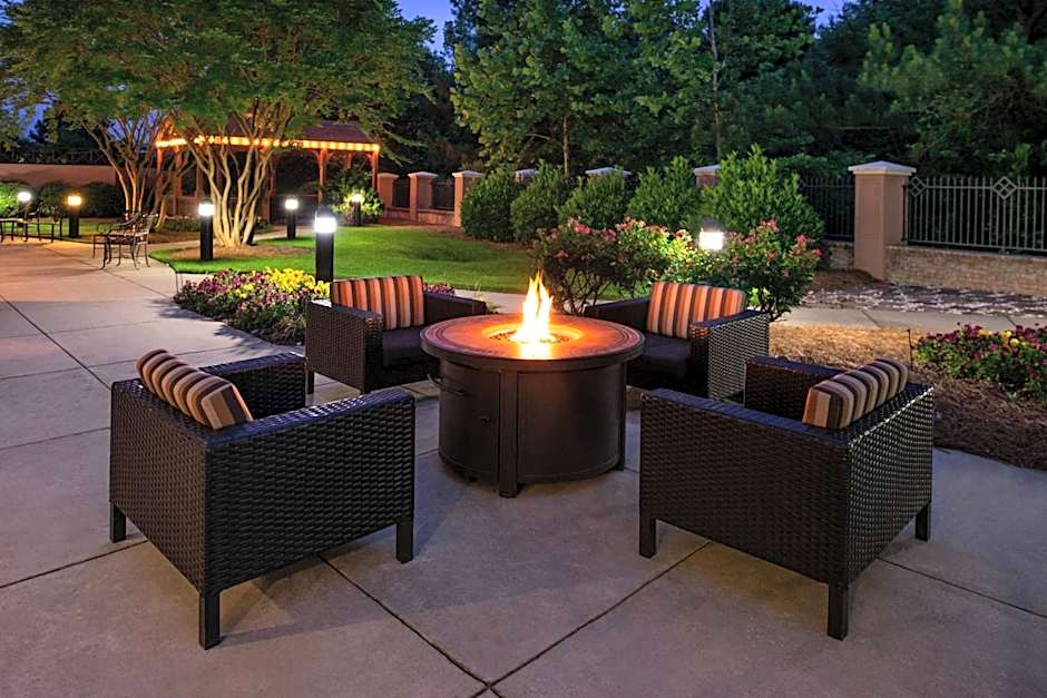 Courtyard by Marriott High Point