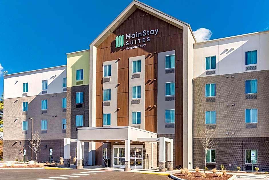 Photo 1 of 50 of MainStay Suites Murfreesboro