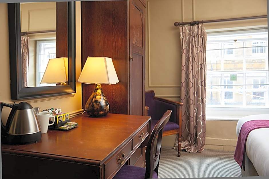 Cock Hotel by Greene King Inns