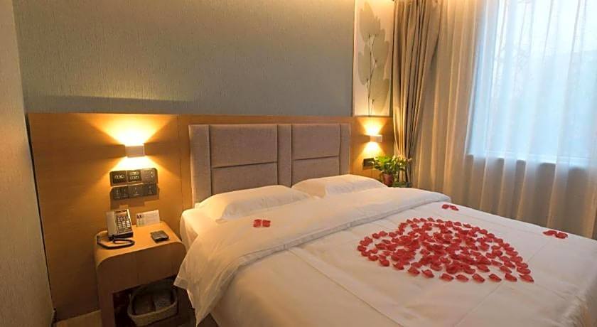 GreenTree Inn Puyang Ruifengyuan Business Hotel