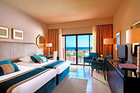 Superior Twin Side Sea View Room