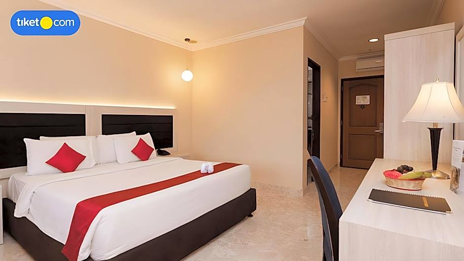 Royal Hotel and Villa Batu