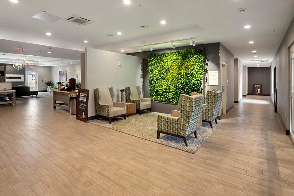 Holiday Inn Hotel & Suites - Decatur, an IHG Hotel