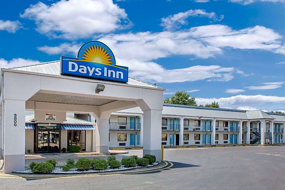 Days Inn by Wyndham N Little Rock East