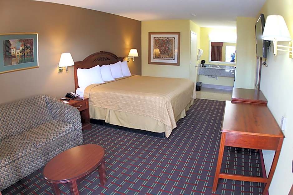 Loyalty Inn Hawkinsville