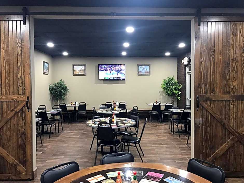 Motel 6-Van Buren, AR I- 40