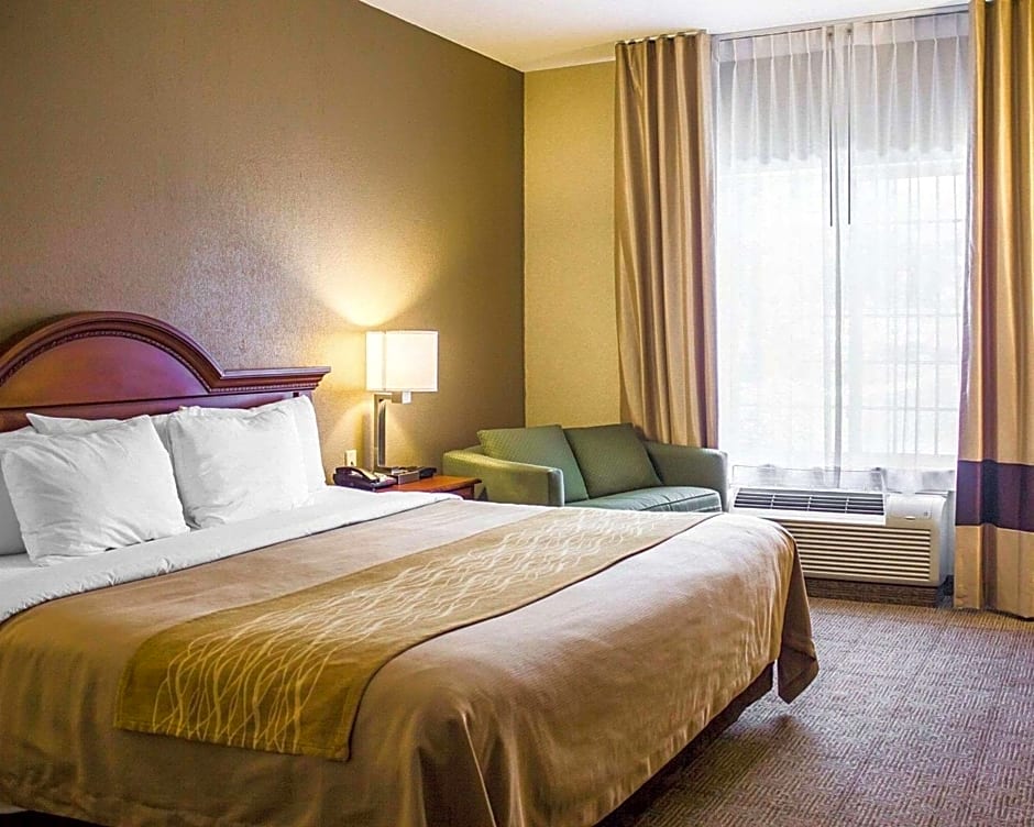 Comfort Inn Guilford near I-95