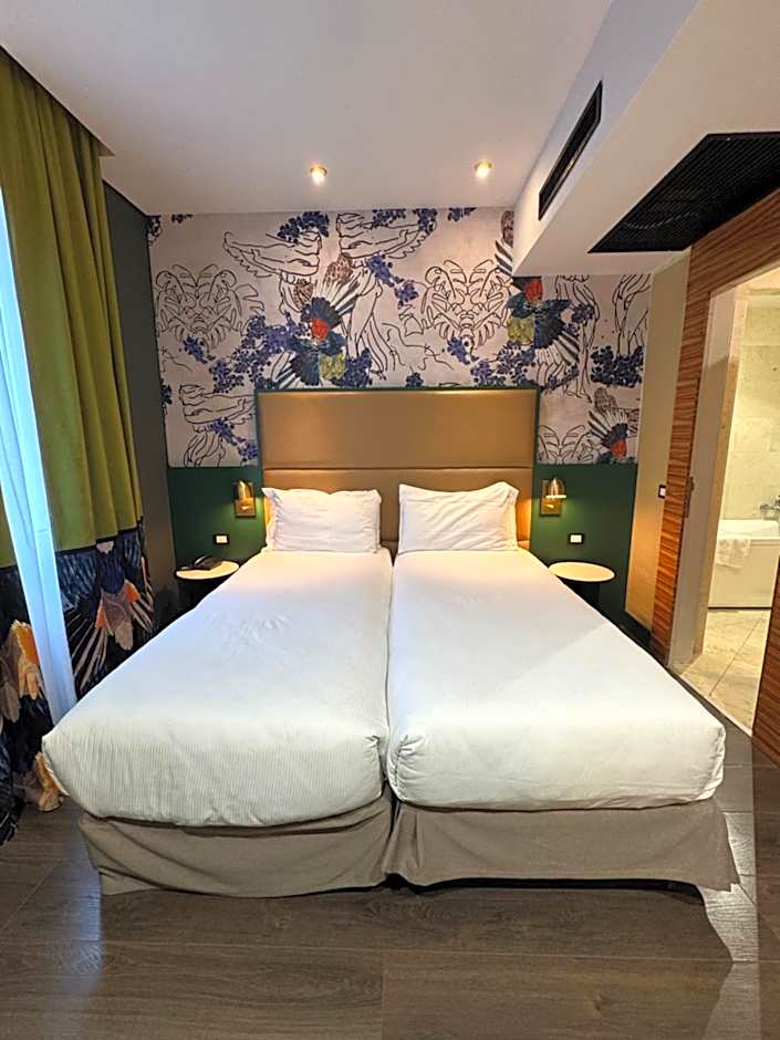 Mercure Roma Centro Saint John