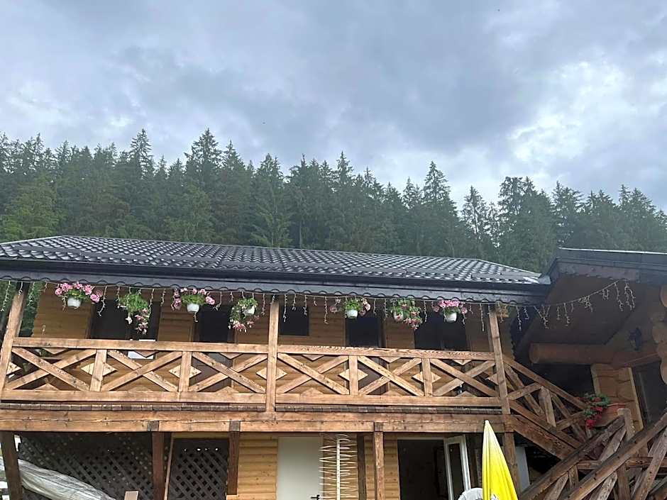 Pensiunea Mireasma Bucovinei