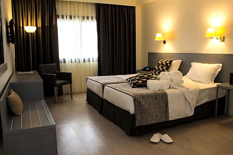 Hotel Black Tulip - Porto Gaia