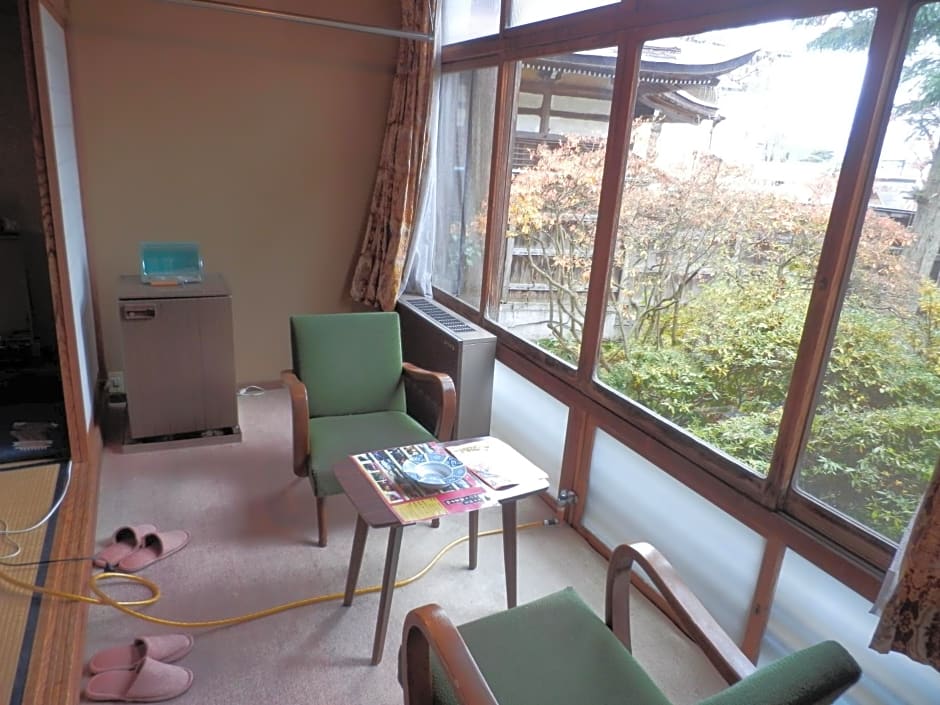 Maruka Ryokan