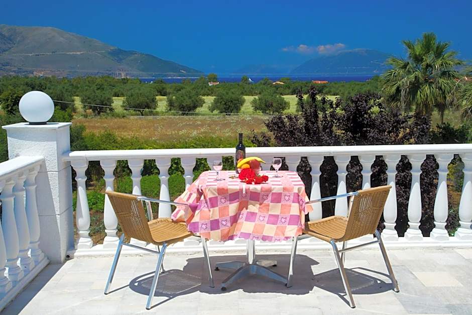 Nikos Studios and Apartments